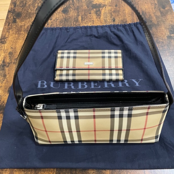 Vintage BURBERRY NOVA CHECK BAGUETTE BAG - Picture 2 of 9